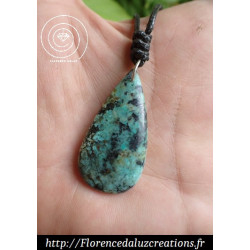 Jaspe bleu ou "turquoise" d...